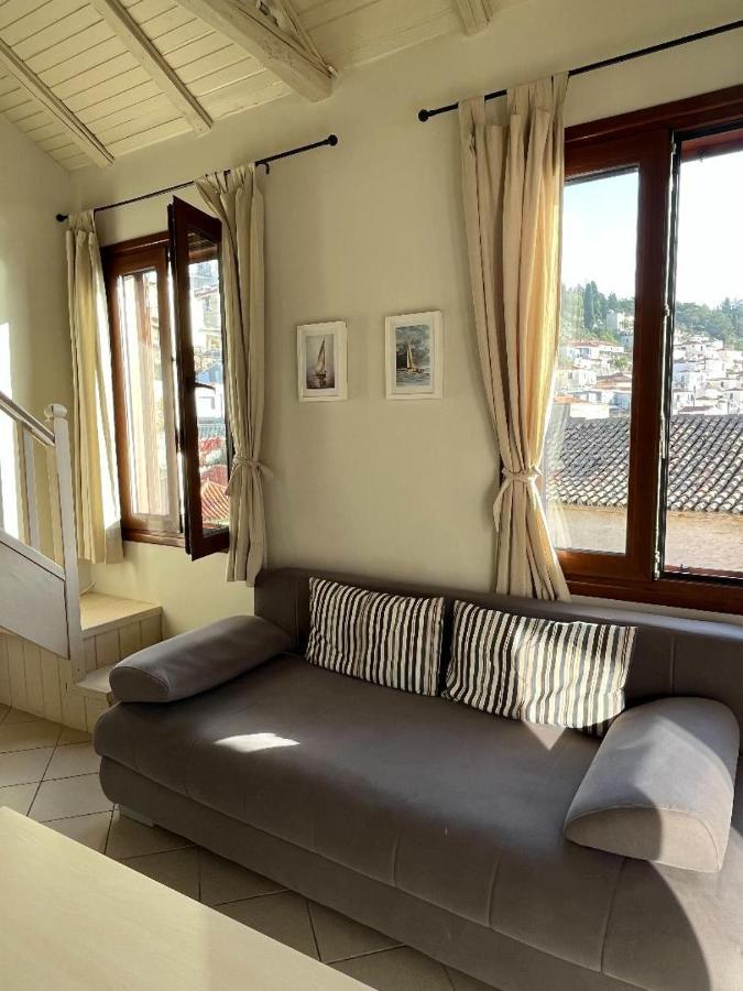 Poros Endless View Apartment Poros Town ภายนอก รูปภาพ